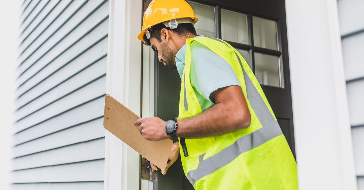locksmith service technician — First Locksmiths